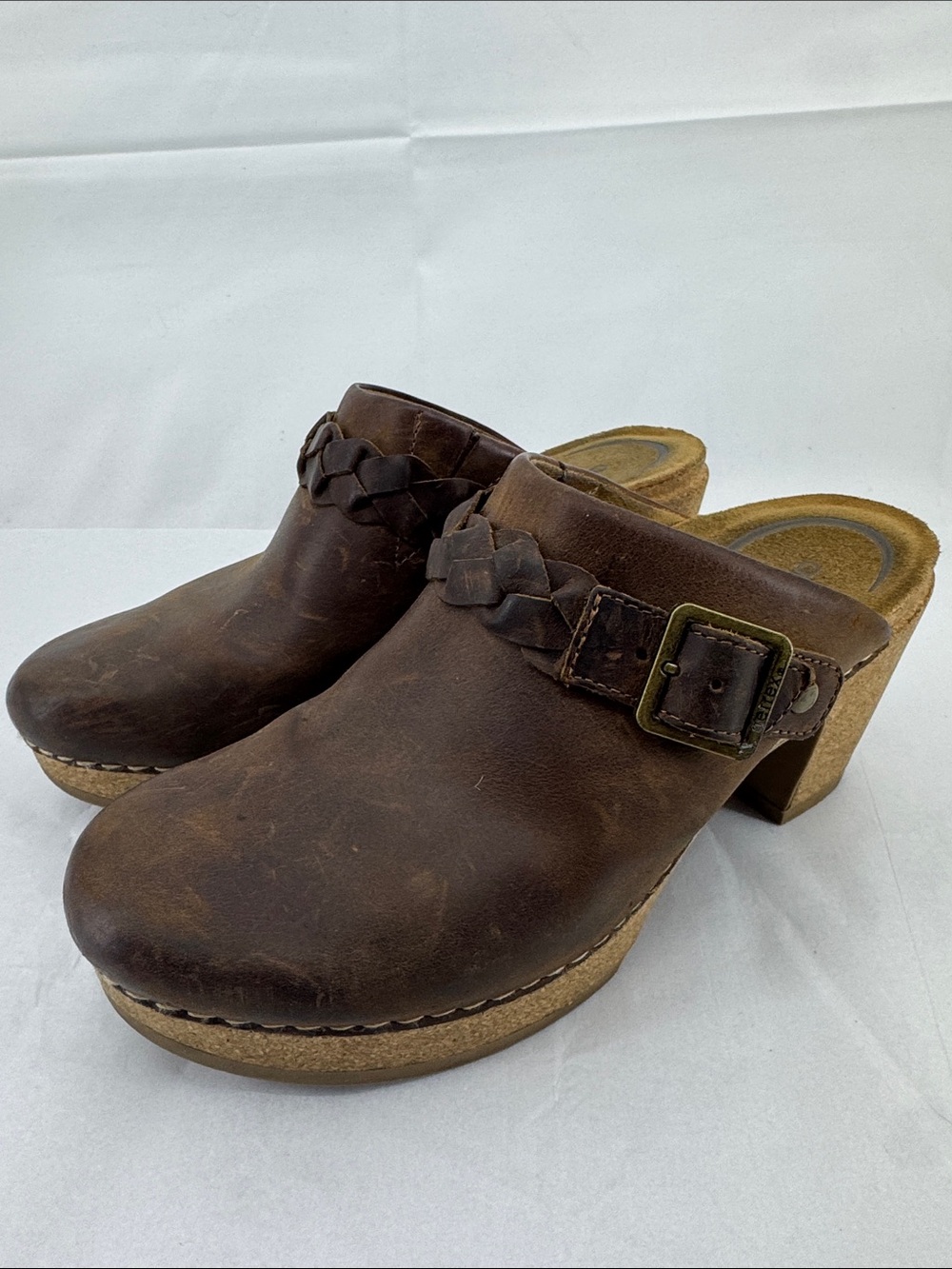 Aetrex Corey Womens Weathered Brown Leather Cork Mules Buckle Heels, sz 7.5